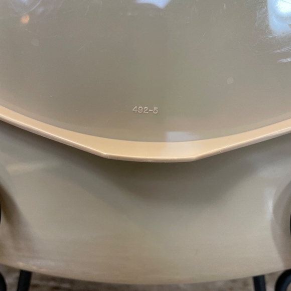 Tupperware Chip Dip 'N Serve Tray with Dip Bowl & Lid Tan & Sheer #492 - Vintage - Picture 7 of 10